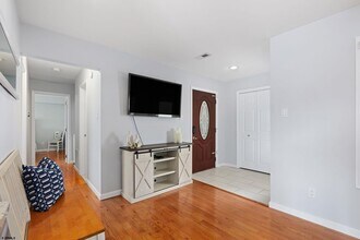 22 S Washington Ave in Margate City, NJ - Building Photo - Building Photo