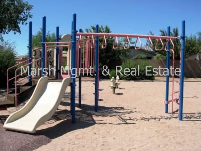 2720 E Carla Vista Dr in Chandler, AZ - Building Photo - Building Photo