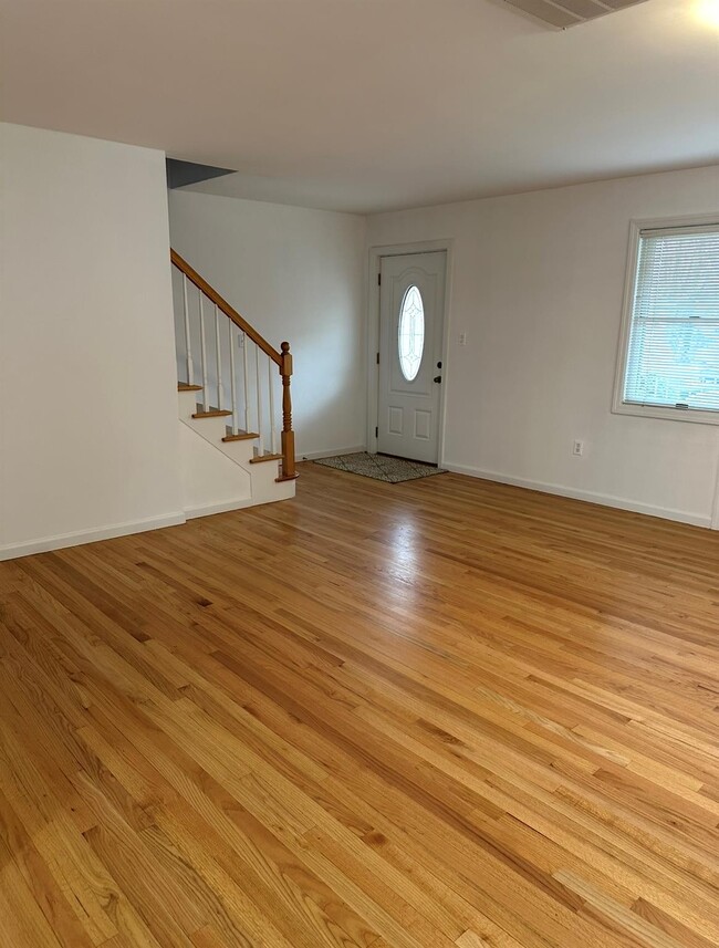 property at 86 5th Ave