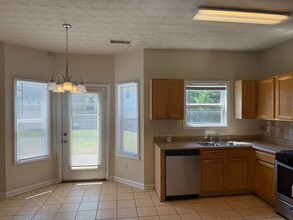 259 Hardy Lillies Dr in Lawrenceville, GA - Building Photo - Building Photo