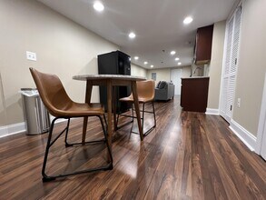 4058 Edgewood Rd in Baltimore, MD - Building Photo - Building Photo
