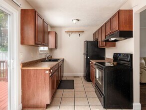 5639 Nike Dr in Hilliard, OH - Building Photo - Building Photo