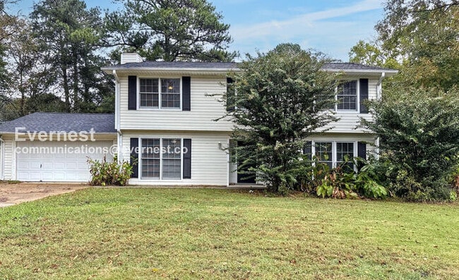 609 Springwood Cir SE