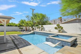 3005 N Chuperosa Rd in Palm Springs, CA - Building Photo - Building Photo