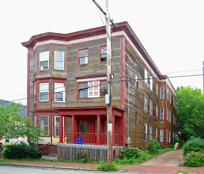 22 Obrion St in Portland, ME - Building Photo - Building Photo