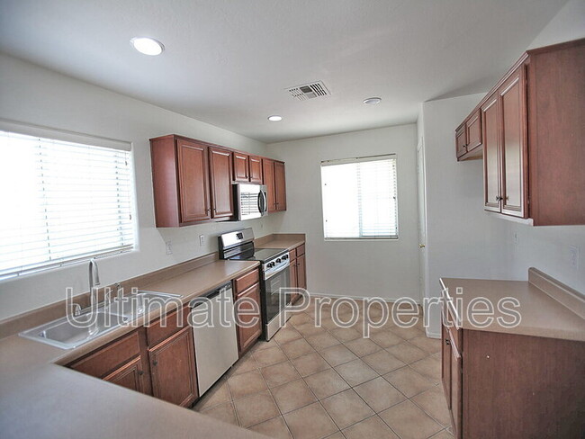 981 S 242nd Dr in Buckeye, AZ - Building Photo - Building Photo