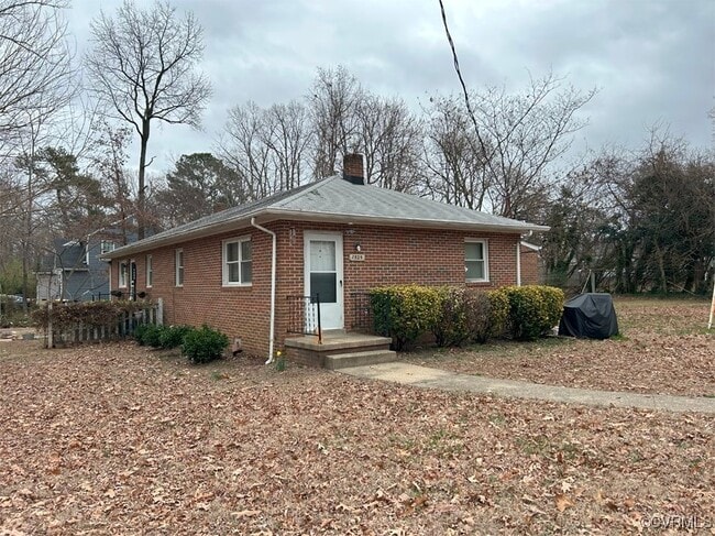 property at 7825 Senate St