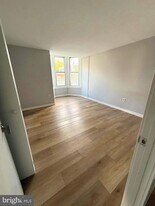 3500 Ainslie St in Philadelphia, PA - Building Photo