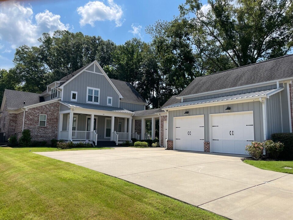 20 Lafayette Station Blvd in Rossville, TN - Building Photo