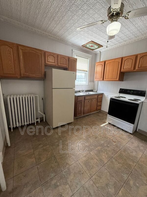 65 N Pine Ave in Albany, NY - Building Photo - Building Photo