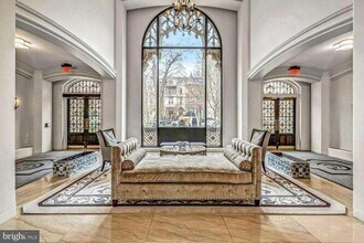 1701 16th St NW in Washington, DC - Building Photo - Building Photo