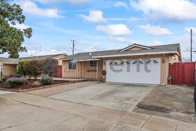 3350 Denton Way in San Jose, CA - Foto de edificio - Building Photo