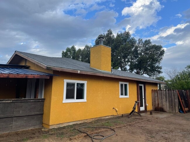 6480 N Star Ln in Paso Robles, CA - Building Photo - Building Photo