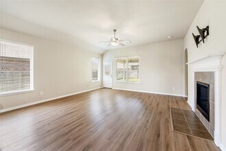 17523 Cypress Hilltop Wy in Hockley, TX - Building Photo - Building Photo