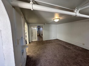 178 N 200 E-Unit -Basement Front in Provo, UT - Building Photo - Building Photo