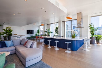 Catalyst in Chicago, IL - Building Photo - Interior Photo