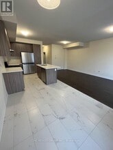 4 Finley Wy in Markham, ON - Building Photo - Building Photo