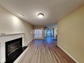 5608 Craftwood Ct in Antioch, TN - Building Photo - Building Photo