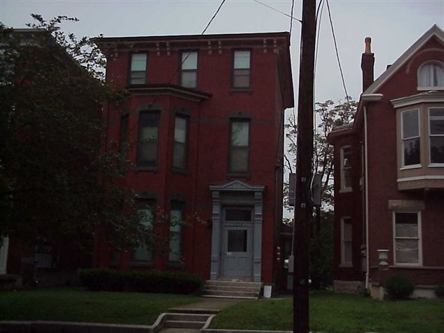 1214 S 1st St in Louisville, KY - Foto de edificio - Building Photo