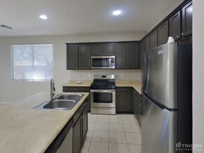 7919 S 73rd Dr in Phoenix, AZ - Building Photo - Building Photo