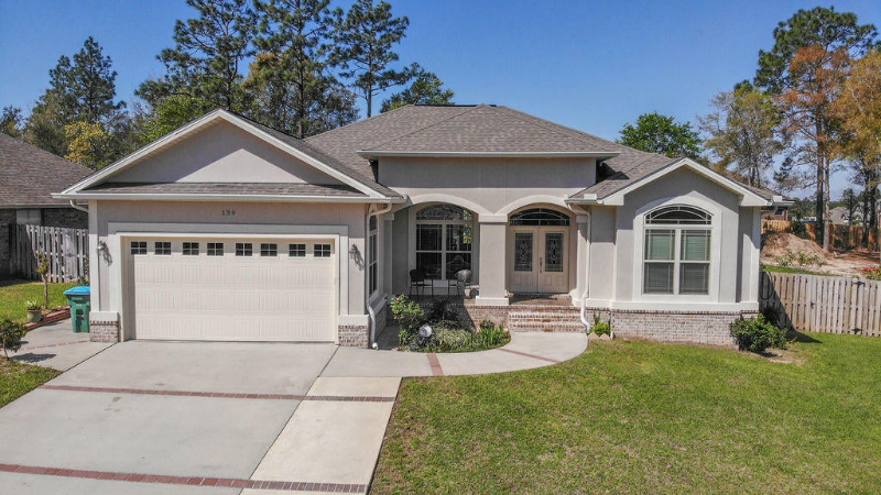 139 Leonine Hollow in Crestview, FL - Building Photo