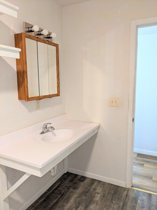 property at 3816 Kensington Pl