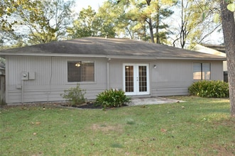 10 Greeningdon St in Spring, TX - Building Photo - Building Photo
