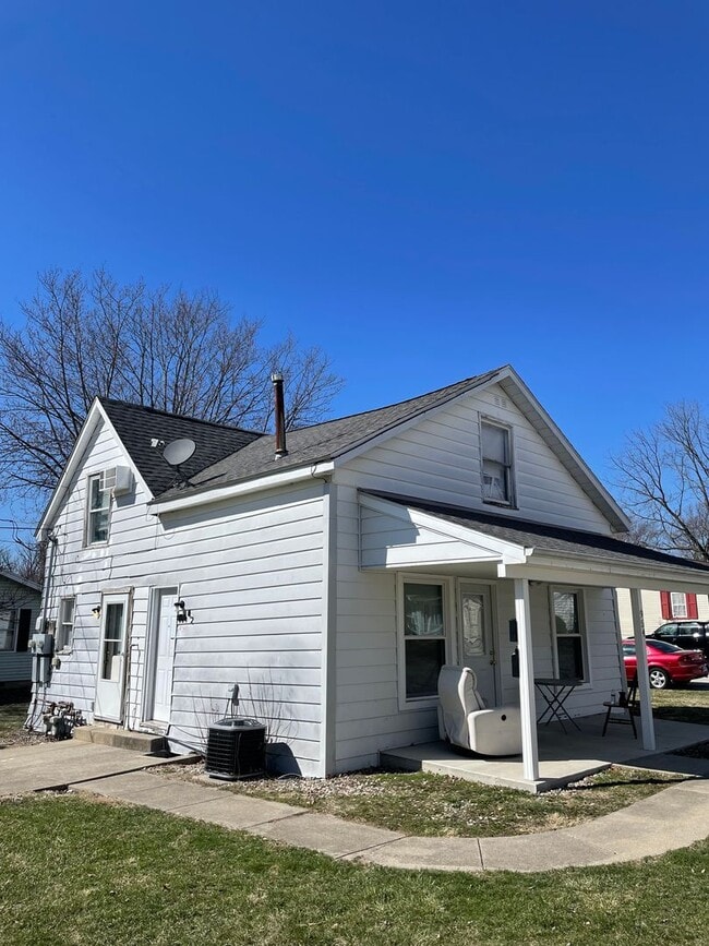 property at 954 S 24th St