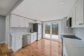 13 Broadway, Unit 1 in Raynham, MA - Building Photo - Building Photo