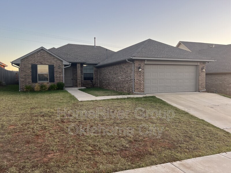 8408 NW 158th St in Edmond, OK - Building Photo