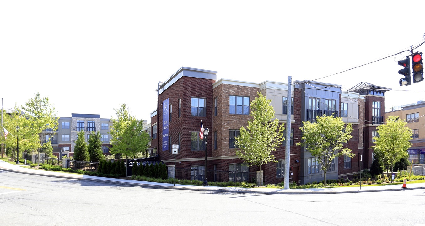 Quarry Place at Tuckahoe in Tuckahoe, NY - Foto de edificio