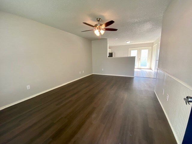 704 SE 4th St in Bentonville, AR - Building Photo - Building Photo