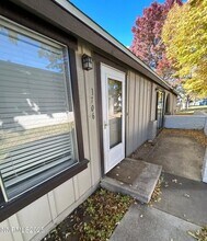 1706 London Cir in Sparks, NV - Building Photo - Building Photo