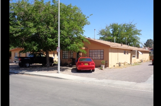 369-383 El Molino Blvd in Las Cruces, NM - Building Photo