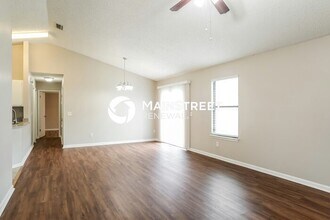 2626 Malibu Cir in Orange Park, FL - Building Photo - Building Photo