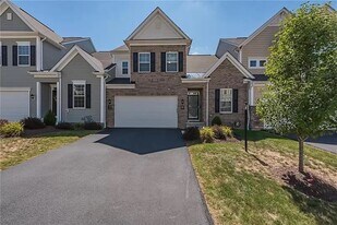 120 Robert St in Imperial, PA - Building Photo