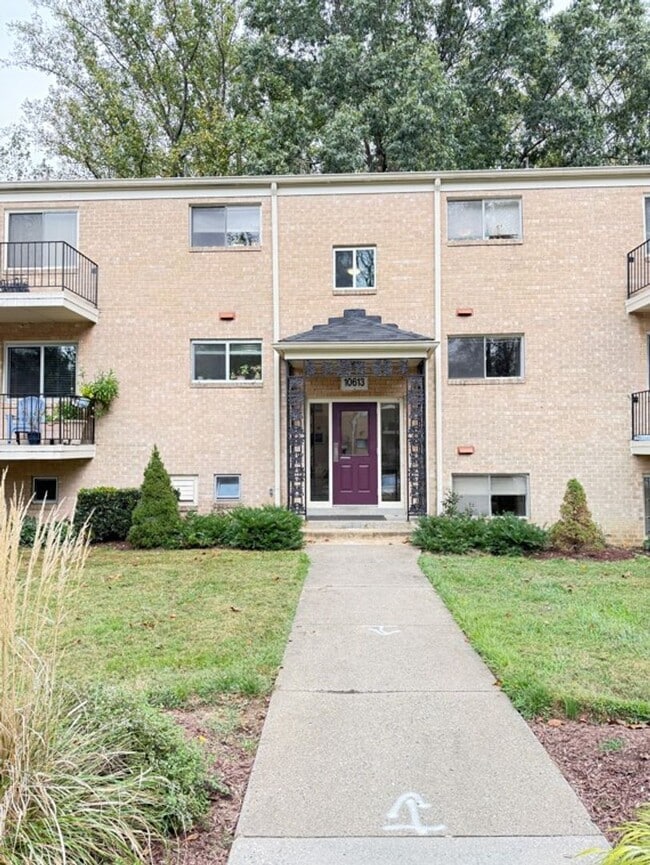 property at 10613 Montrose Ave