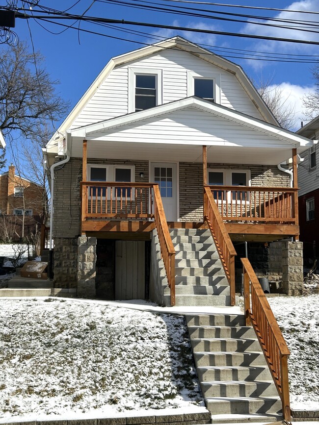 1337 Methyl St in Pittsburgh, PA - Building Photo - Building Photo