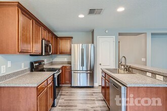 13518 Red Ear Ct in Riverview, FL - Building Photo - Building Photo