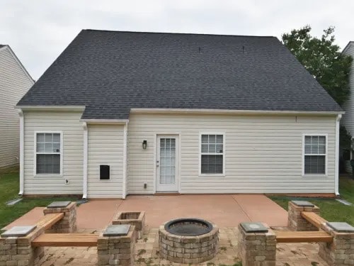 property at 10736 Glenluce Ave