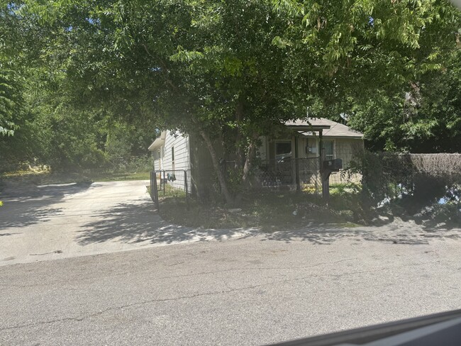 property at 612 E 3rd Ave