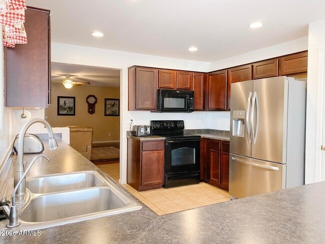 25006 W Hidalgo Dr in Buckeye, AZ - Building Photo - Building Photo