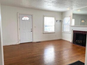 3816 Putnam Heights Blvd in Oklahoma City, OK - Building Photo - Building Photo