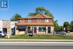 4386 Drummond Rd in Niagara Falls, ON - Building Photo