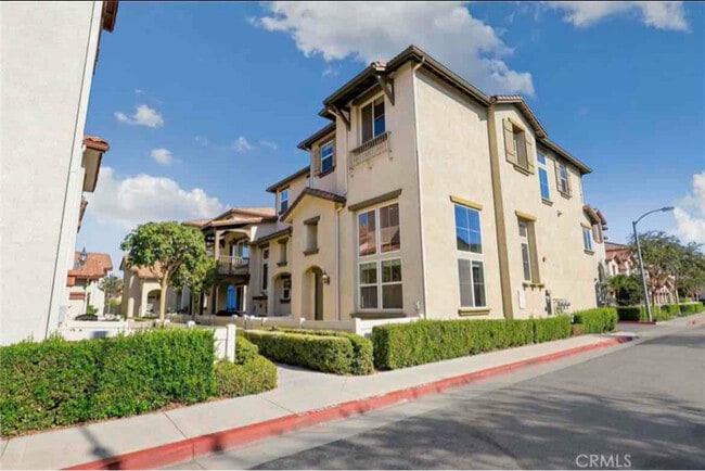 property at 33540 Willow Haven Ln
