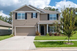 8024 SW 60th Rd in Gainesville, FL - Building Photo
