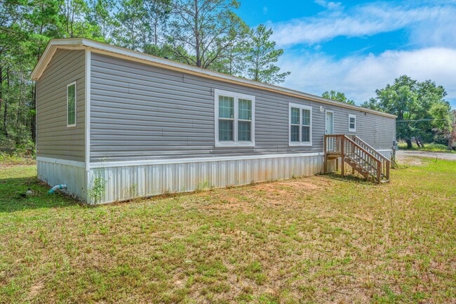 property at 80 W Laurel St