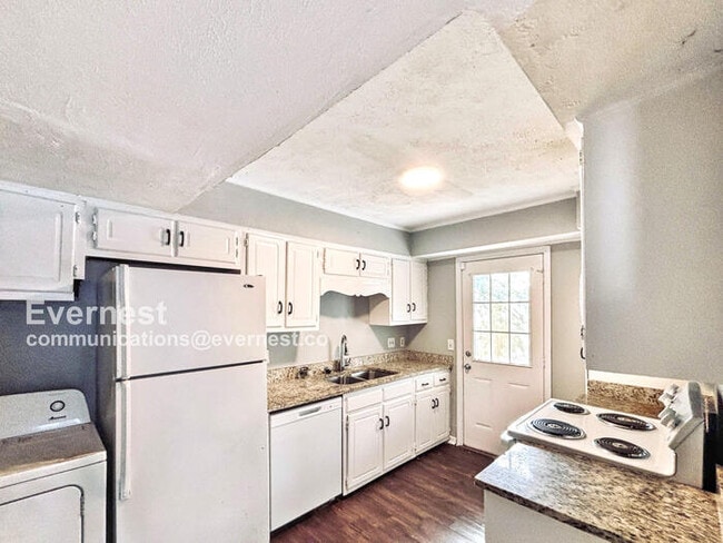 1101 Jamestown Way in Jackson, MS - Building Photo - Building Photo