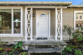 6683 Sebastopol Ave in Sebastopol, CA - Building Photo - Building Photo