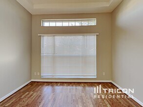 1360 Holly Glen Run in Apopka, FL - Building Photo - Building Photo